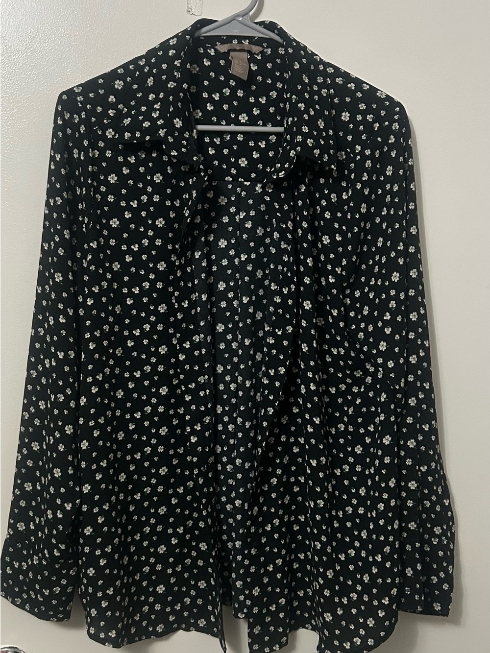 H&M Black Button-Up Blouse with White Ditsy Floral Print